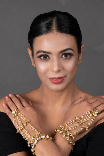 Gold Tone Kundan Haathphool with Pearls